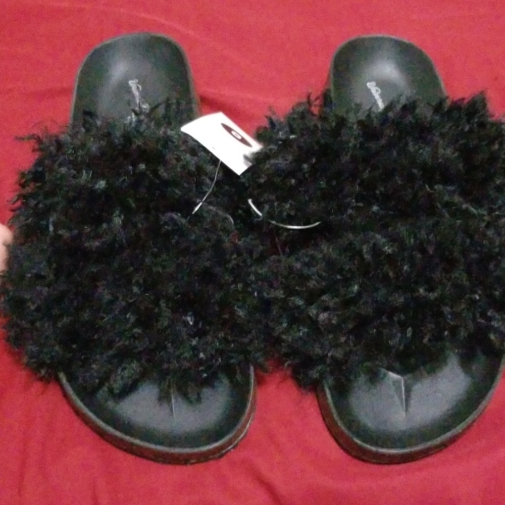 Universal Thread sandals